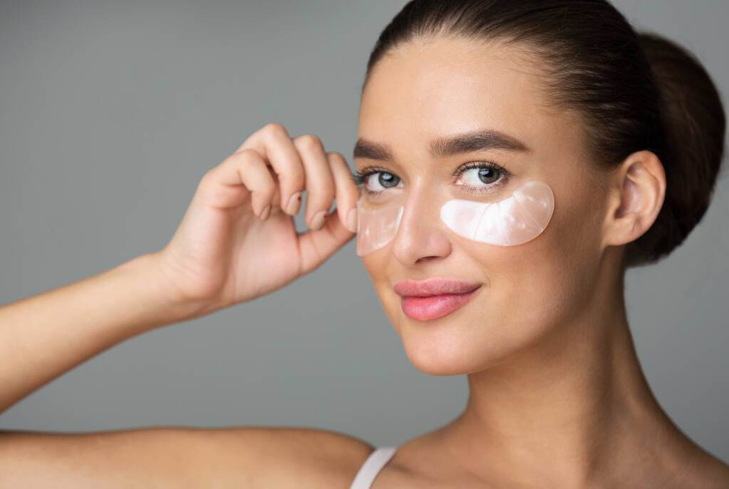 Internet está obsesionado con esta mascarilla que promete estimular el colágeno ¿Es legítima?